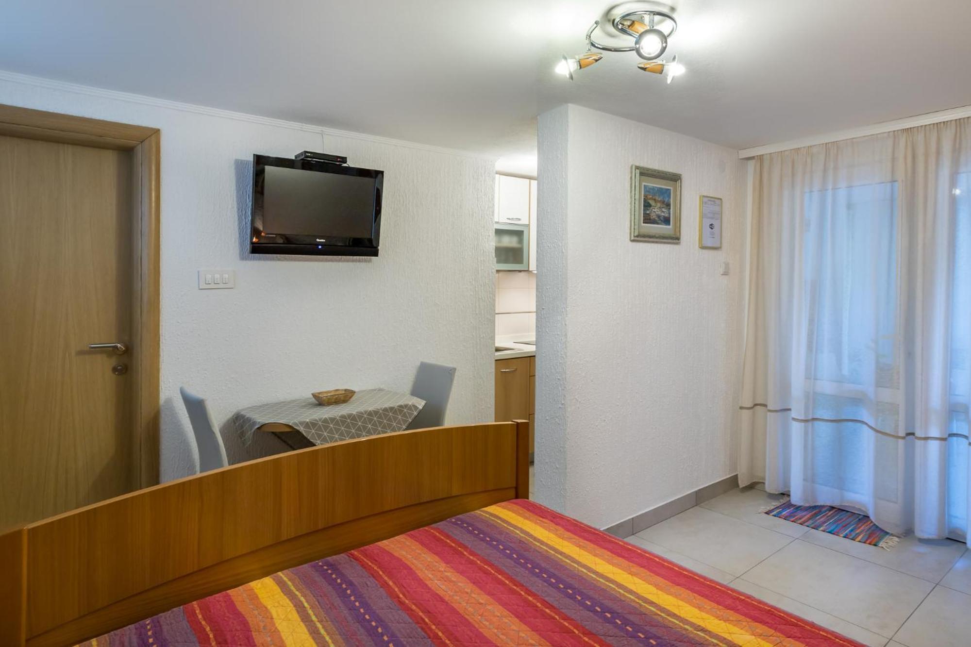 באסקה Apartments Nadica מראה חיצוני תמונה